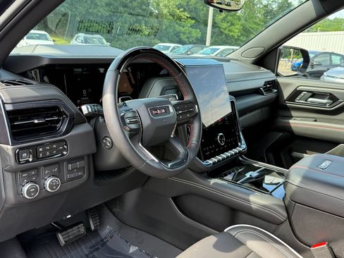 Certified 2026 GMC Yukon AT4 Ultimate AWD/4WD image 15