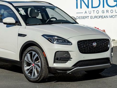 Used 2022 Jaguar E-PACE SE image 5