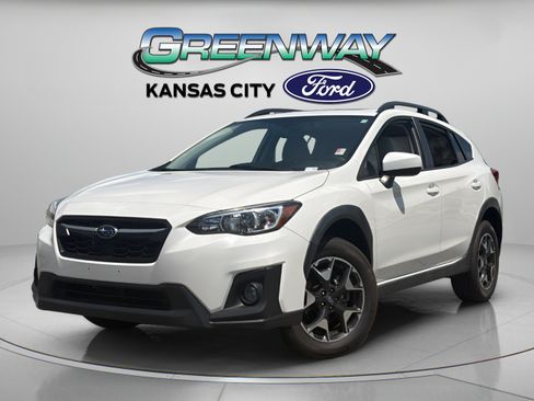 Used 2019 Subaru Crosstrek 2.0i Premium AWD/4WD image 3