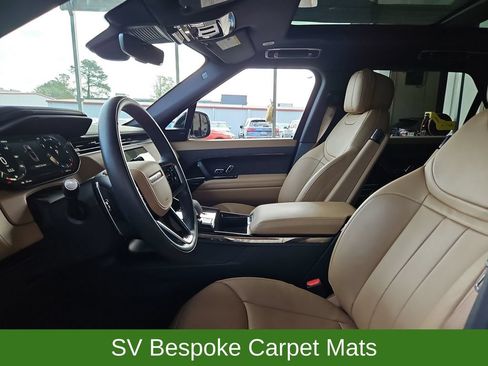 Used 2025 Land Rover Range Rover Sport SE AWD/4WD image 23