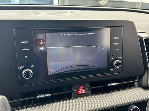 Used 2024 Kia Sportage LX FWD image 24