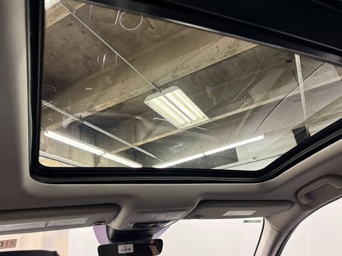 New 2026 Acura MDX Base image 31