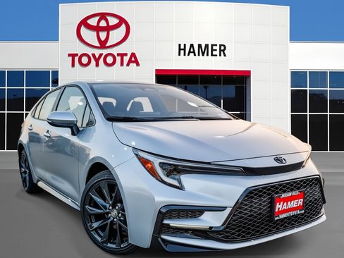 New 2026 Toyota Corolla SE image 1