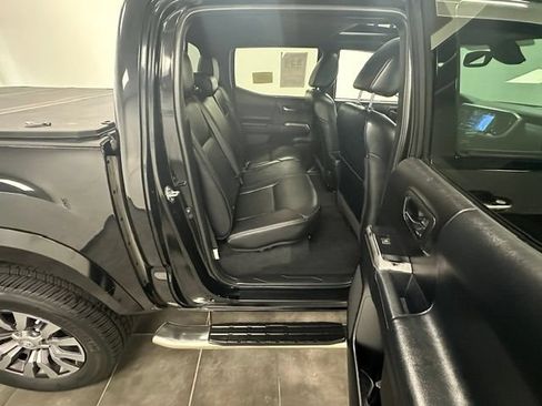 Used 2022 Toyota Tacoma Limited AWD/4WD image 25