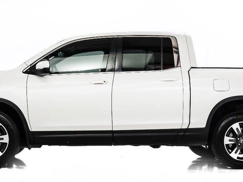 Used 2017 Honda Ridgeline RTL-T image 5