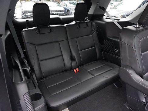 Used 2022 Ford Explorer XLT w/ Equipment Group 202A image 45