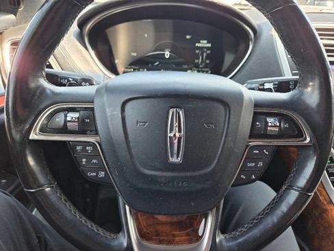 Used 2019 Lincoln Nautilus Reserve w/ Ultimate Package AWD/4WD image 21