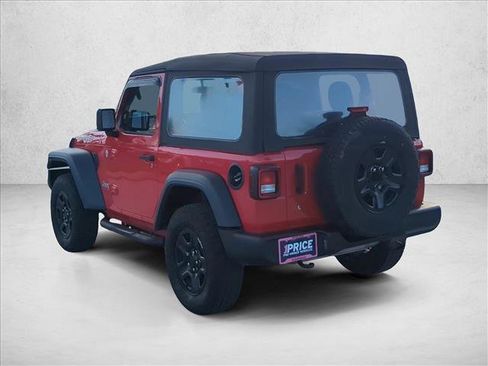 Used 2018 Jeep Wrangler Sport image 7