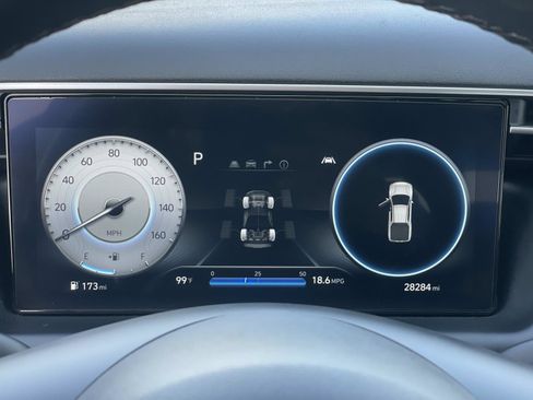 Certified 2023 Hyundai Santa Cruz SEL Premium image 18