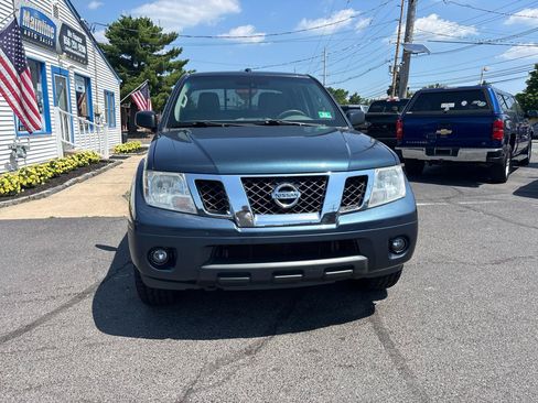 Used 2014 Nissan Frontier SV w/ SV Value Truck Package AWD/4WD image 9