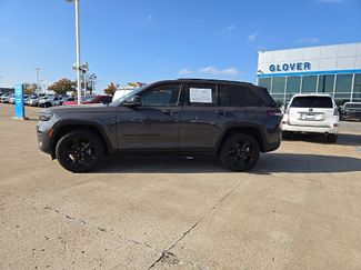 Used 2022 Jeep Grand Cherokee Altitude video 2