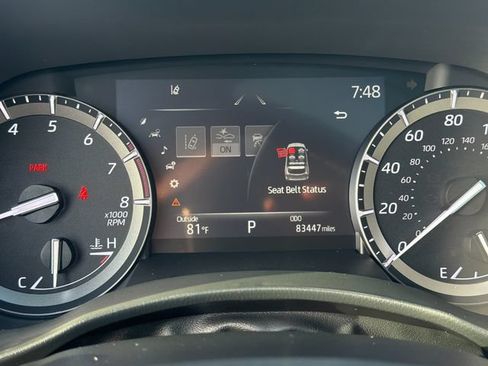 Used 2021 Toyota Highlander Platinum AWD/4WD image 29