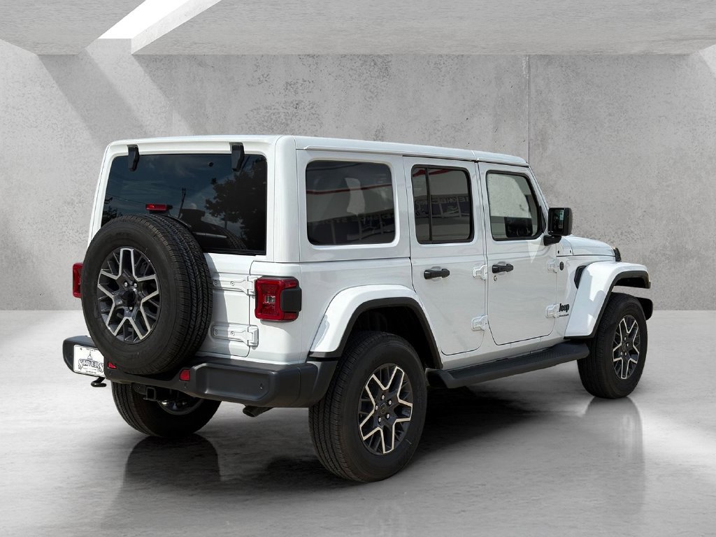 New 2026 Jeep Wrangler Unlimited Sahara AWD/4WD image 5