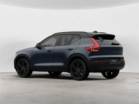 New 2026 Volvo XC40 B5 Ultra w/ Climate Package image 3