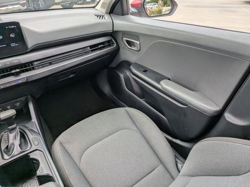 Certified 2025 Kia K4 FWD image 17