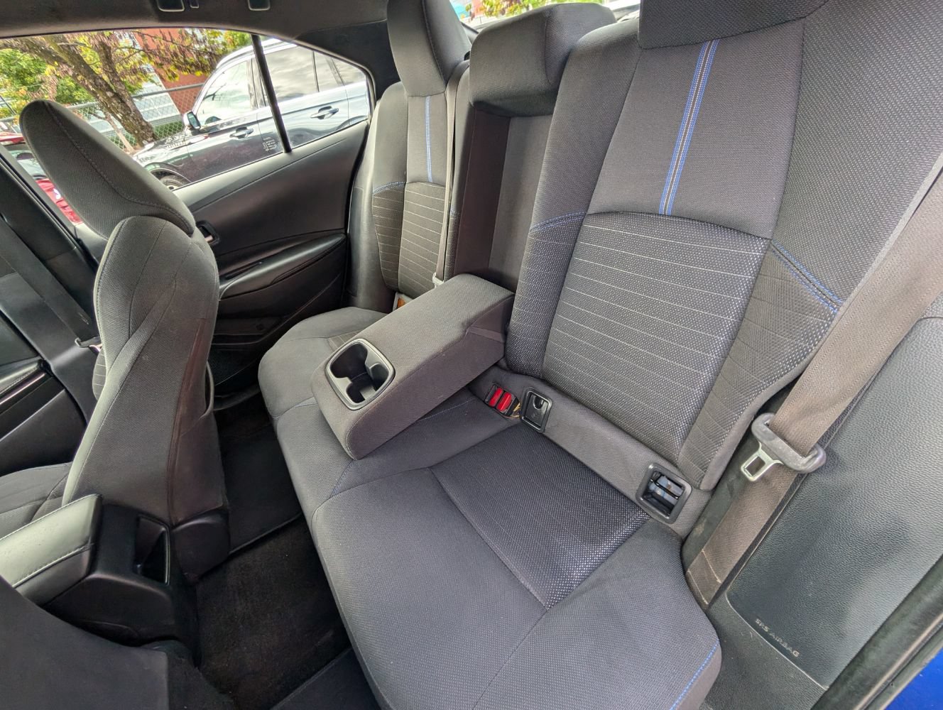 Used 2021 Toyota Corolla SE FWD image 18