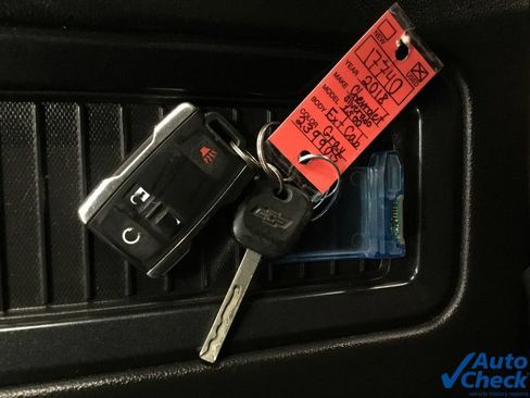 Used 2018 Chevrolet Silverado 1500 LTZ AWD/4WD image 58