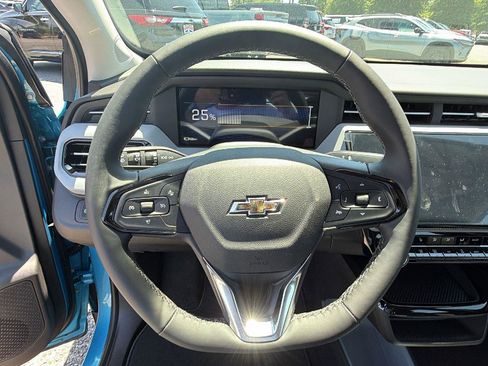New 2027 Chevrolet Bolt LT w/ Comfort Package FWD image 19