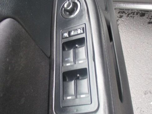 Used 2013 Chrysler 200 Touring w/ Cold Weather Group image 15