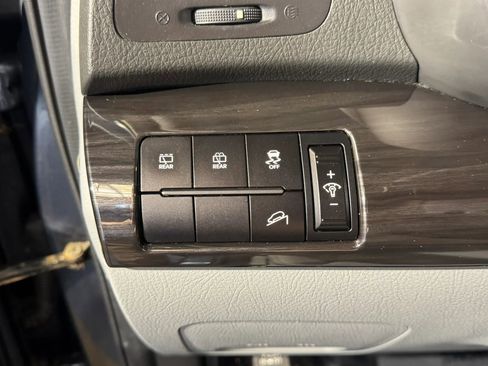 Used 2011 Kia Sorento 2WD image 10
