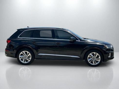 Used 2021 Audi Q7 3.0T Prestige AWD/4WD image 4