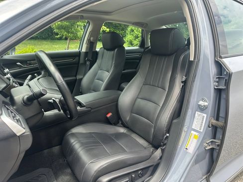 Used 2021 Honda Accord Touring image 26