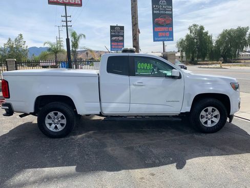 Used 2018 Chevrolet Colorado W/T w/ WT Convenience Package image 6
