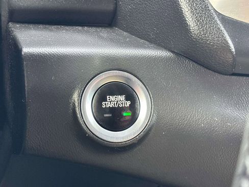 Used 2020 GMC Terrain SLE w/ Driver Convenience Package AWD/4WD image 28
