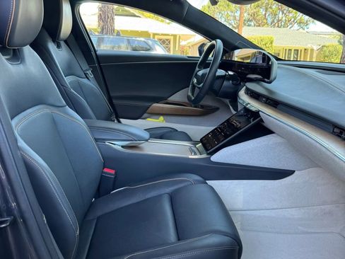 Used 2024 Lucid Air Touring AWD/4WD image 18