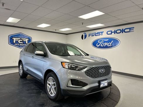 Used 2024 Ford Edge SEL AWD/4WD image 18