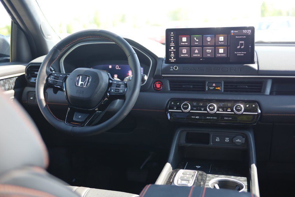 Certified 2026 Honda Passport TrailSport Elite image 32