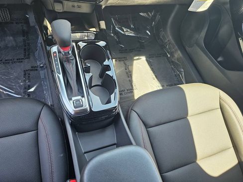 New 2026 Chevrolet Trax RS w/ Sunroof Package FWD image 27