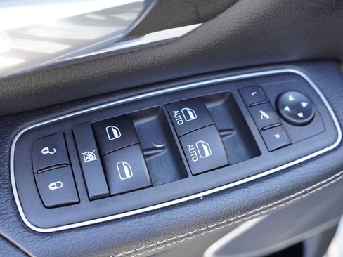 Certified 2021 RAM 1500 Laramie AWD/4WD image 23
