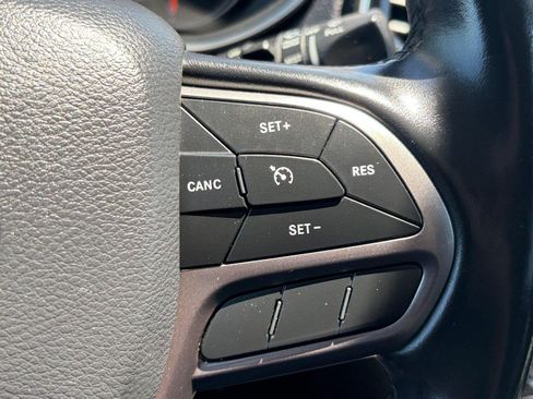 Used 2020 Jeep Cherokee Limited FWD image 26