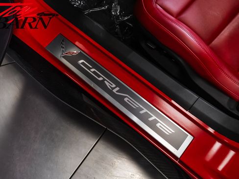 Used 2015 Chevrolet Corvette Z06 w/ 2LZ Preferred Equipment Group RWD image 29