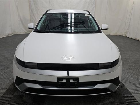 Used 2025 Hyundai Ioniq 5 SEL image 2