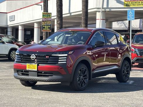 New 2026 Nissan Kicks SR image 5