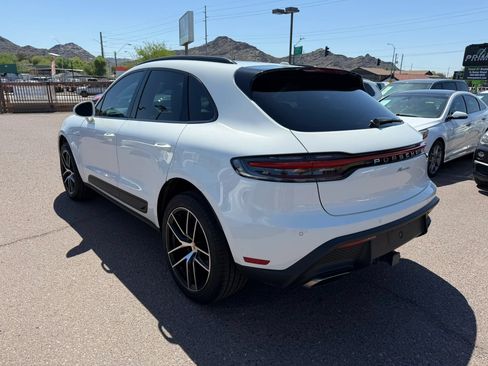 Used 2025 Porsche Macan Turbo AWD/4WD image 7