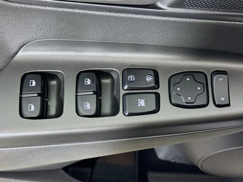 Used 2021 Hyundai Kona Limited image 17