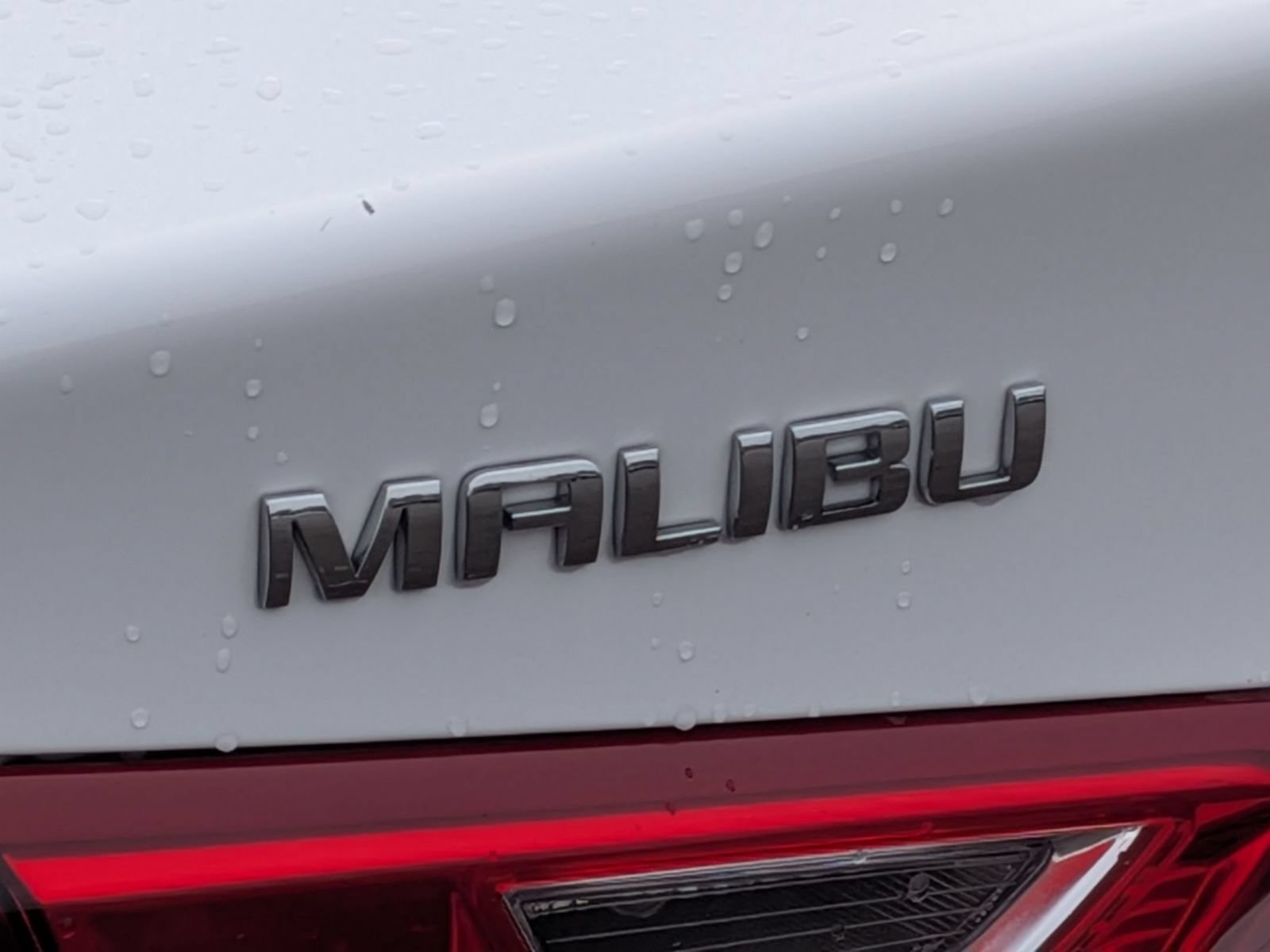 Used 2023 Chevrolet Malibu LT FWD image 9