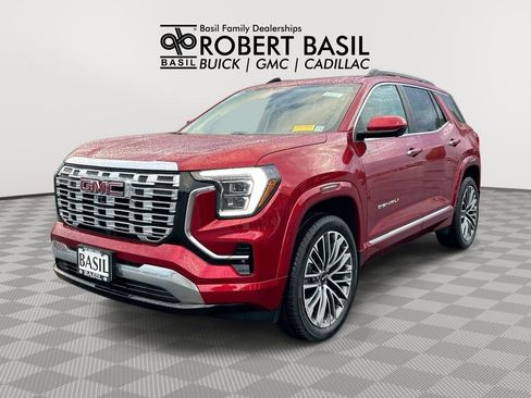 Used 2026 GMC Terrain Denali AWD/4WD image 1