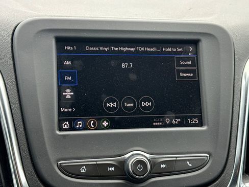 Used 2024 Chevrolet Equinox LT image 29