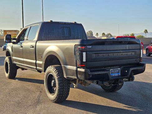 Used 2022 Ford F350 Platinum image 3