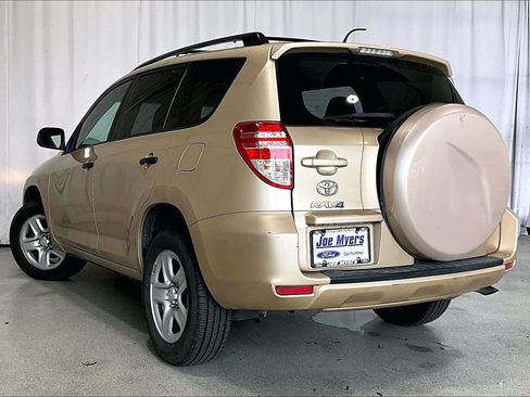 Used 2012 Toyota RAV4 FWD w/ Value Pkg image 5