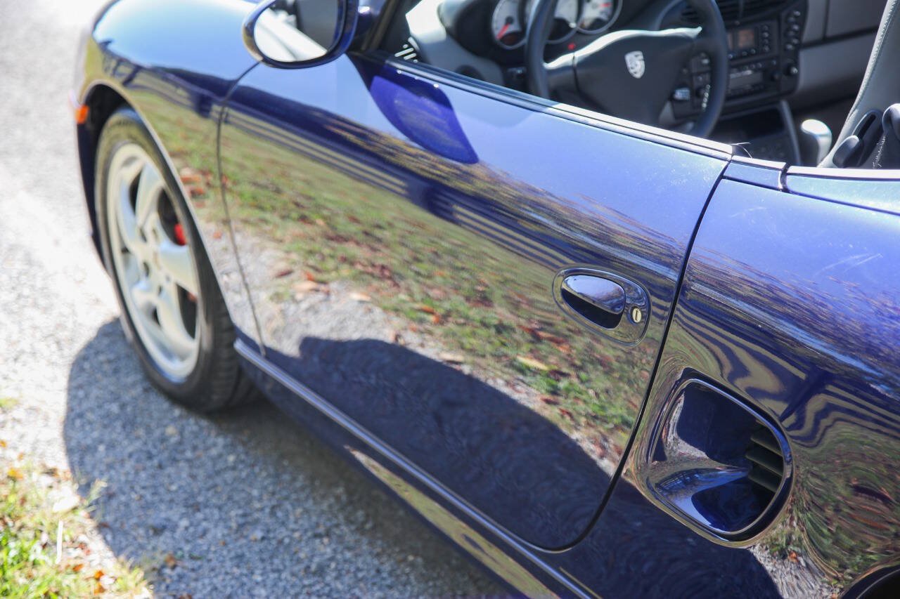 Used 2000 Porsche Boxster S RWD image 13