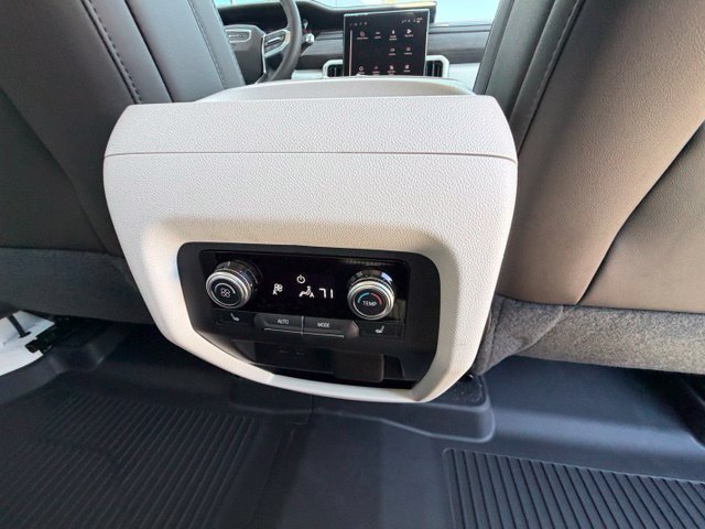New 2027 GMC Acadia Denali w/ LPO, Floor Liner Package FWD image 18