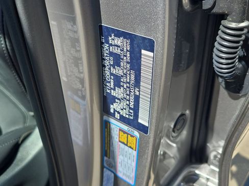 New 2026 Kia Seltos EX FWD image 32