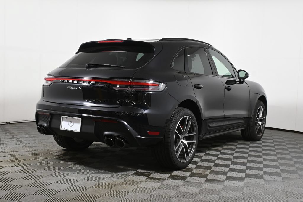 Used 2025 Porsche Macan S AWD/4WD image 7
