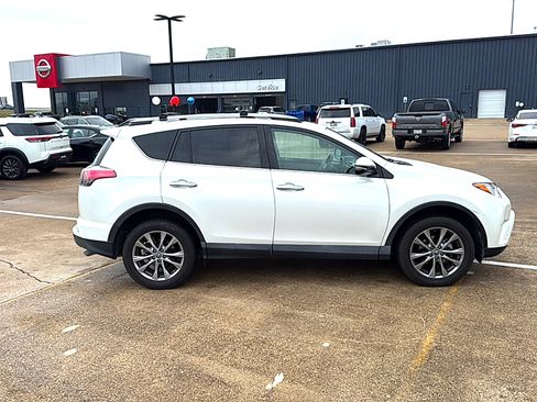 Used 2017 Toyota RAV4 Platinum image 5