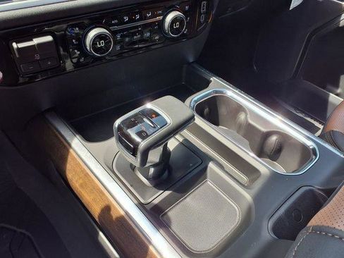 New 2026 Chevrolet Silverado 1500 High Country AWD/4WD image 22